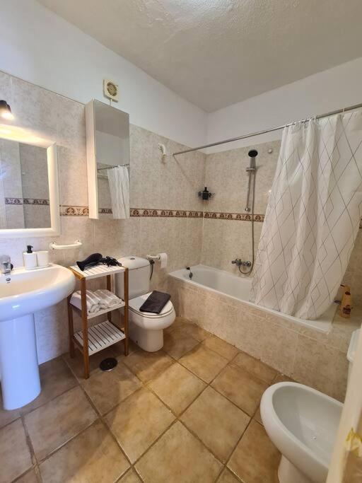 Acogedor Apartamento Con Vistas Al Mar أذيخي المظهر الخارجي الصورة